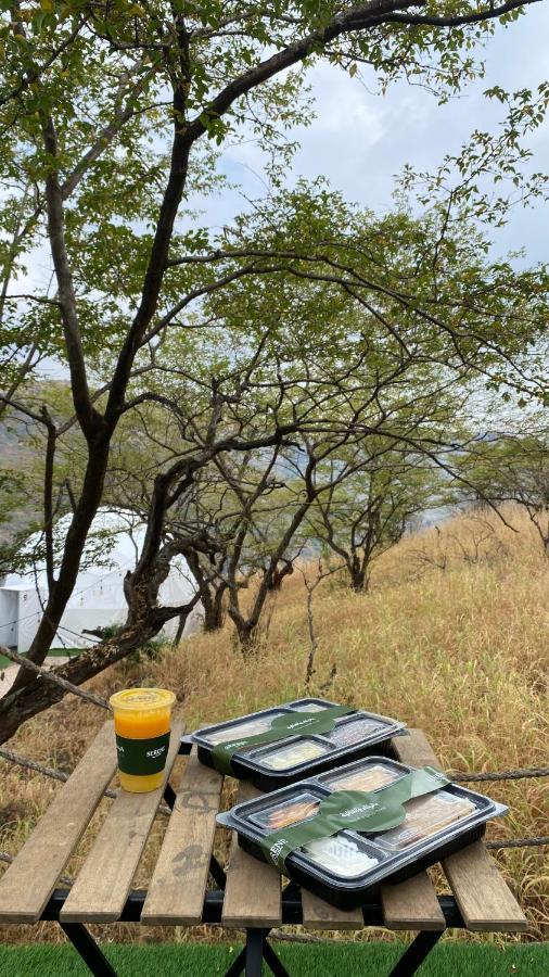 Serene Glamping سيرين サラーラ エクステリア 写真